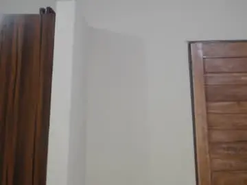 slimxxdool from chaturbate