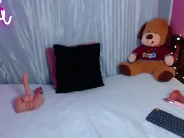 Chaturbate Live Sex of queenamazon_