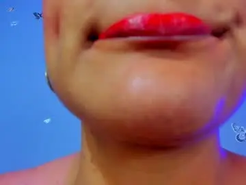 Chaturbate Nude Webcam of kaira_mosse_