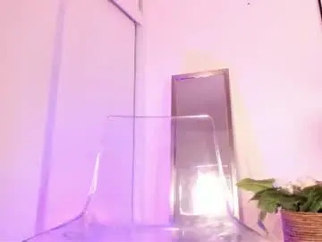 Chaturbate Sex Cam of raven_paradise_