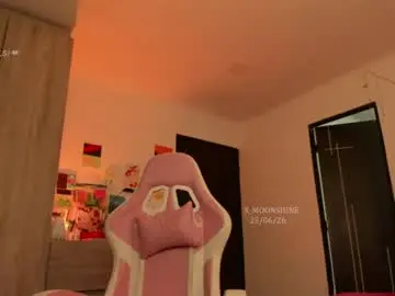 Chaturbate Live Porn of x_moonshine