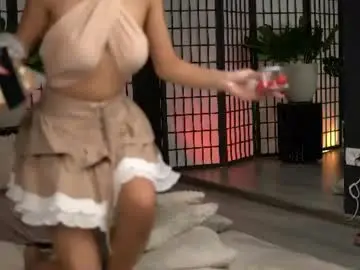 Chaturbate Live Sex of ellaluxe