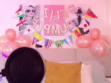 Chaturbate Best live sex cam show of chloeferreira