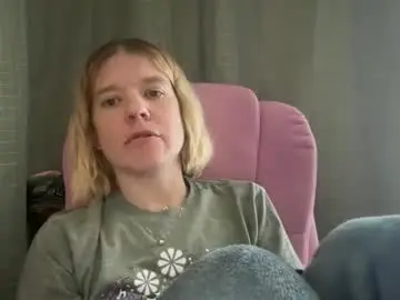 Chaturbate Live Sex of ebony8ivory
