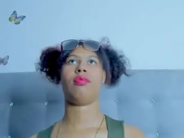 Chaturbate Adult Video Chat of tatianasquirthot