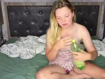Chaturbate Free Porn Cam of yourbabyhanna