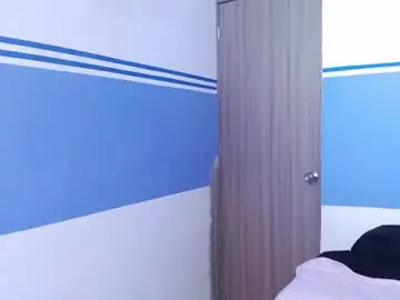 laura_br1 from chaturbate