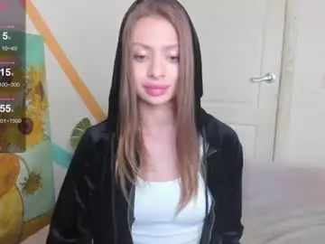 nymphobabee from chaturbate