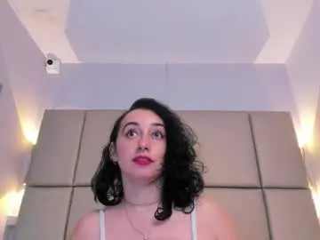 Chaturbate Watch Live Sex Cams of lucymendezz_