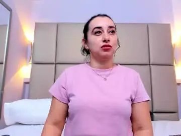 Chaturbate Nude Webcam of lucymendezz_