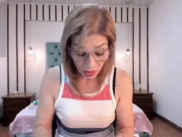Chaturbate Watch Live Sex Cams of madissonlow