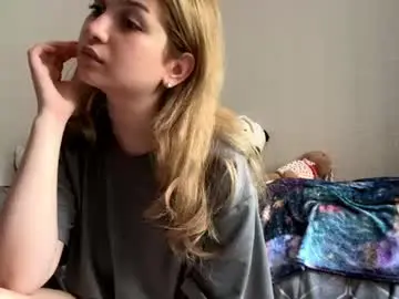 Chaturbate Nude Webcam of mia_livy