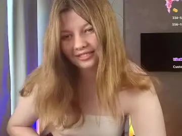 Chaturbate Best live sex cam show of salut_love