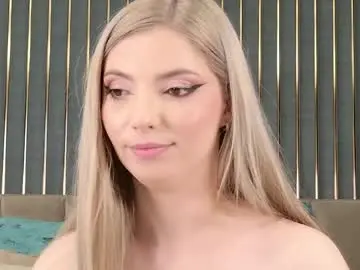Chaturbate Free Live Porn of anelie19