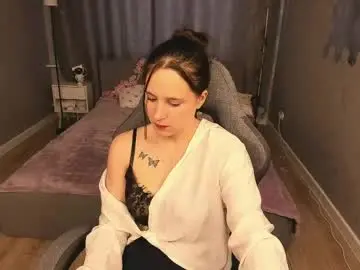 Chaturbate Adult Video Chat of julia_shyy
