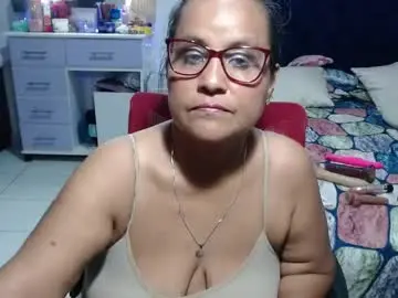 pervert_mommy_x from chaturbate