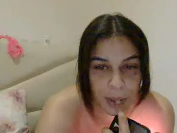 Chaturbate Live Sex Cam of alaouirim25