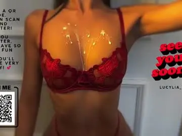 Chaturbate Adult Webcams of lucylia_