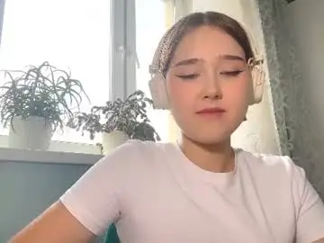 Chaturbate Live Sex Cam of caterinakeliikoa