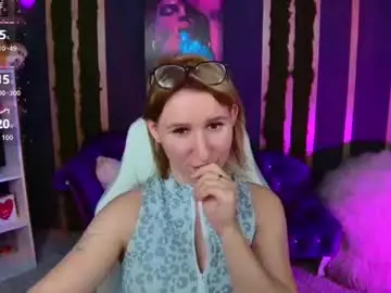 Chaturbate Best live sex cam show of miralush