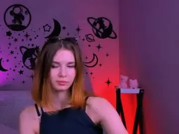Chaturbate Adult Video Chat of alessiaarouge