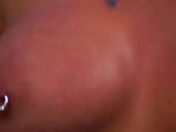 Chaturbate Live Porn of redlaraa