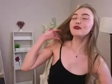 Chaturbate Sex Cam of _liilcrystal_