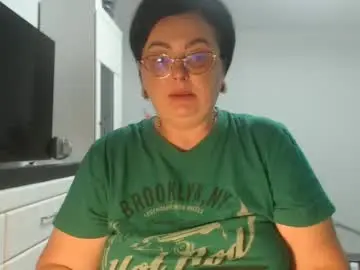 Chaturbate Live Sex Cam of amandamuller1982
