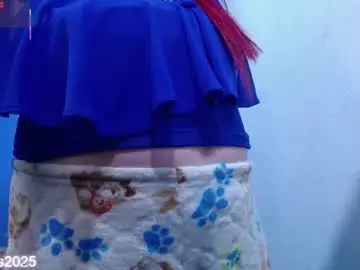 carolinhe_ from chaturbate