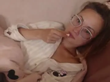 Chaturbate Free Live Porn of flowercandydoll13