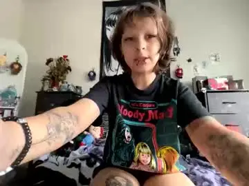 ubeflavoredcherry from chaturbate