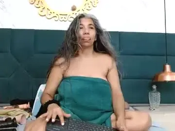Chaturbate Sex Cam of brenda_velasquez