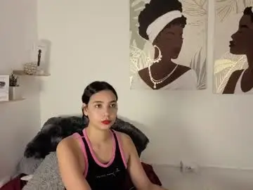 Chaturbate Nude Webcam of maddy99_