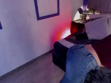 Chaturbate Live Sex of evaa_stevens