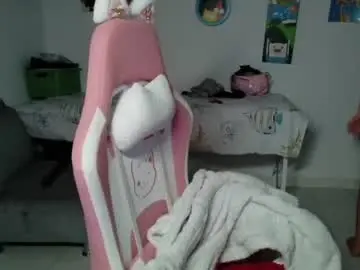 hot_mommymia from chaturbate