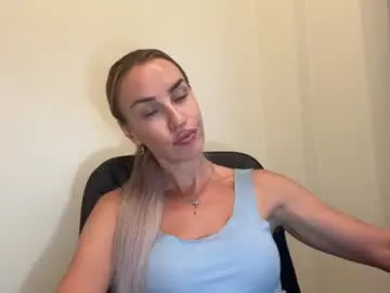 Chaturbate Free Porn Cam of nyxelia_