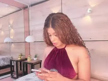Chaturbate Live Sex Cam of alicce_monrroy