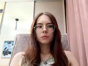Chaturbate Adult Webcams of tawnyzenisek
