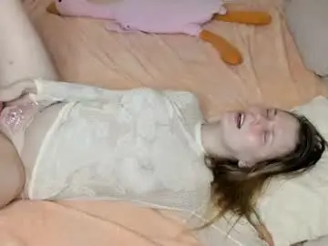 Chaturbate Free Porn Cam of vivian_alison