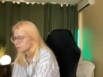 Chaturbate Private Sex Chat of lily_spark_