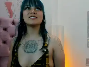 Chaturbate Live Porn of adelaindiamond_