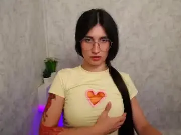 Chaturbate Adult Video Chat of lauradre_