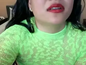 Chaturbate Live Sex Cam of luckylee1992