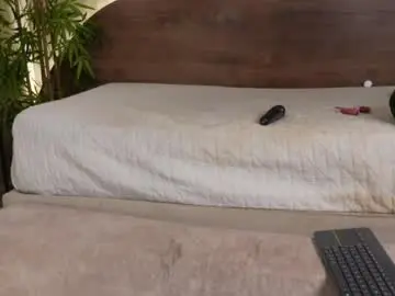 Chaturbate Sex Cam of mia_lacy