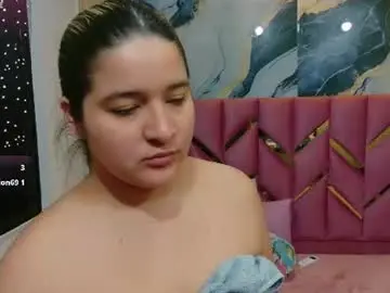 Chaturbate Live Sex Cam of collegepawglovedaddy