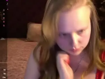 Chaturbate Best live sex cam show of crystallpaws_