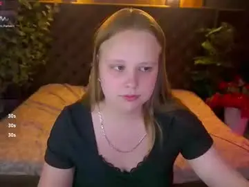 Chaturbate Adult Video Chat of crystallpaws_