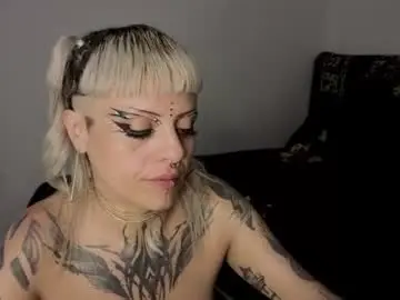 freyaa_sorceress from chaturbate