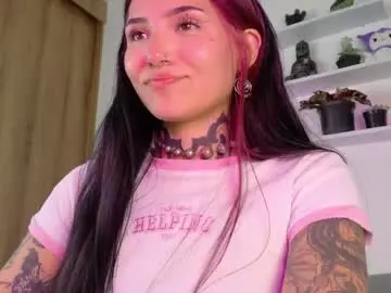 Chaturbate Watch Live Sex Cams of sara_queen9