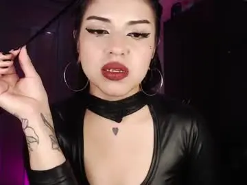 Chaturbate Free Live Porn of heatherdemonzx_